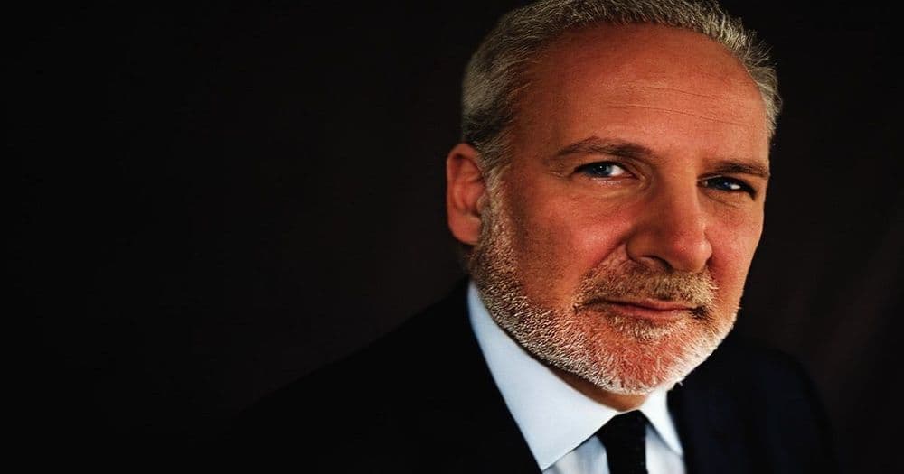 "Bitcoin ราคาขึ้นก็เพราะฝีมือของปลาวาฬเท่านั้น" ลุง Peter Schiff กล่าว