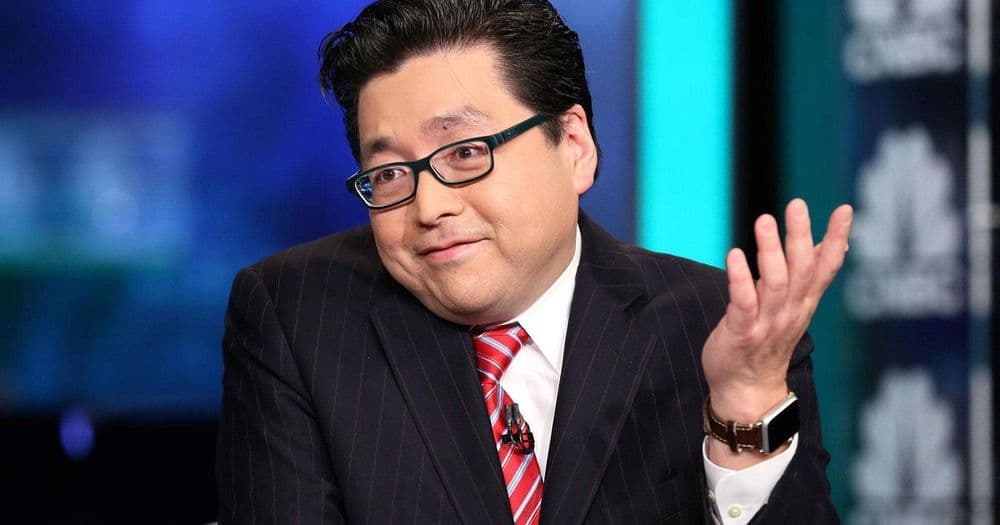 "Bitcoin ETF จะเป็นไปได้ก็ต่อเมื่อราคา BTC ทะลุ $150,000" TOM LEE กล่าว